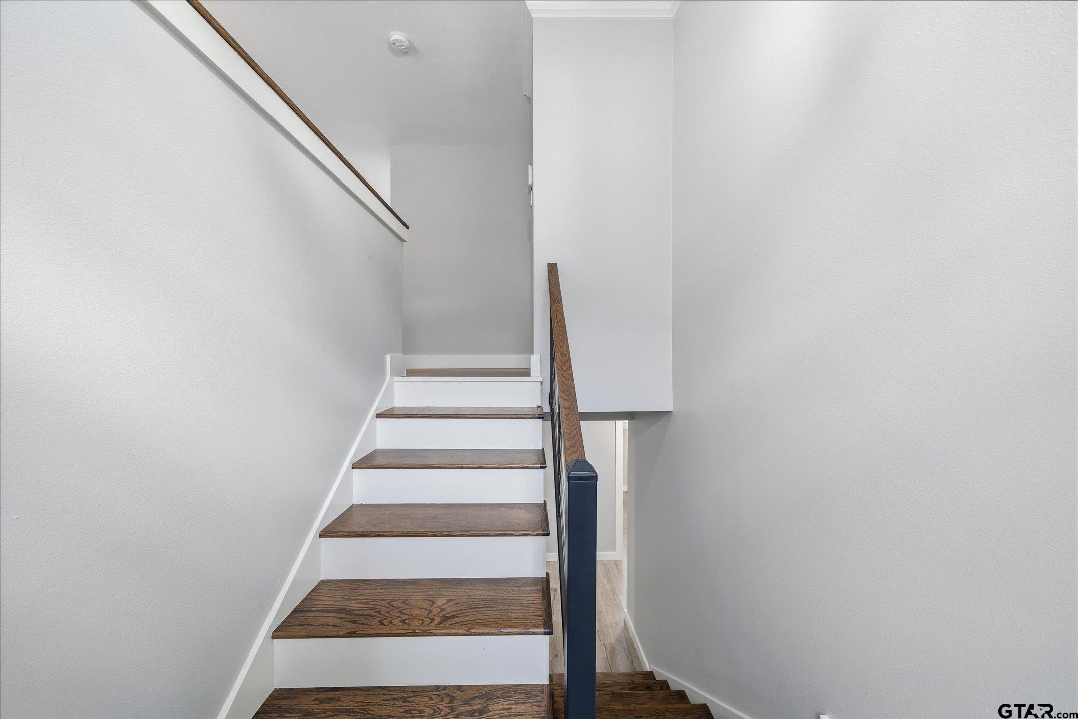 2422 Old Omen Road Tyler, TX 75701 - Photo 12 of 39 Gallery Image 12