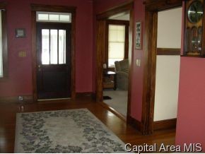 171 North Front Street Virginia, IL 62691 - Photo 2 of 10 Gallery Image 2