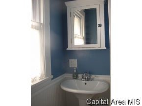 171 North Front Street Virginia, IL 62691 - Photo 9 of 10 Gallery Image 9