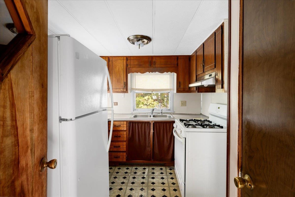 26 Goodhue Road Boscawen, NH 03303 - Photo 16 of 25 Gallery Image 16