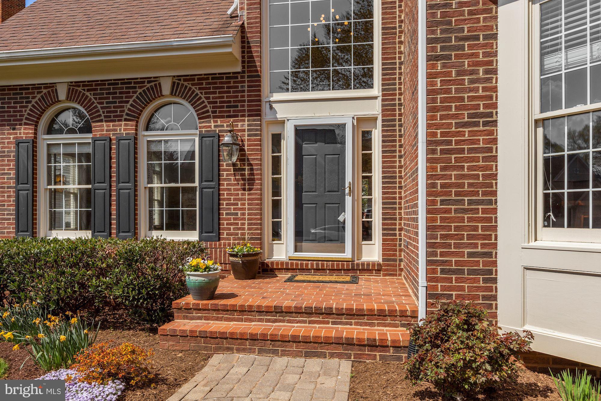 47758 Blockhouse Point Place Sterling, VA 20165 - Photo 2 of 34 Front Porch