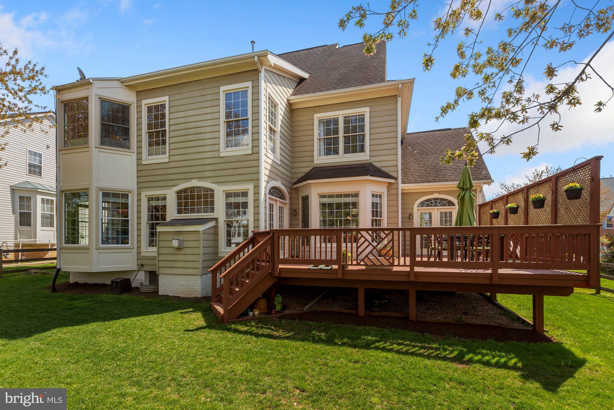 47758 Blockhouse Point Place Sterling, VA 20165 - Photo 33 of 34 Rear yard