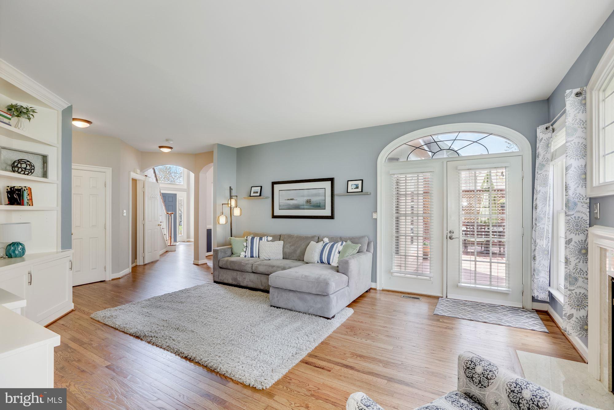 47758 Blockhouse Point Place Sterling, VA 20165 - Photo 8 of 34 Family room.