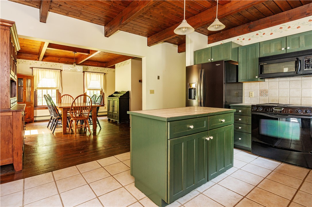 755 Sherman Farm Road Burrillville, RI 02830 - Photo 8 of 24 Gallery Image 8