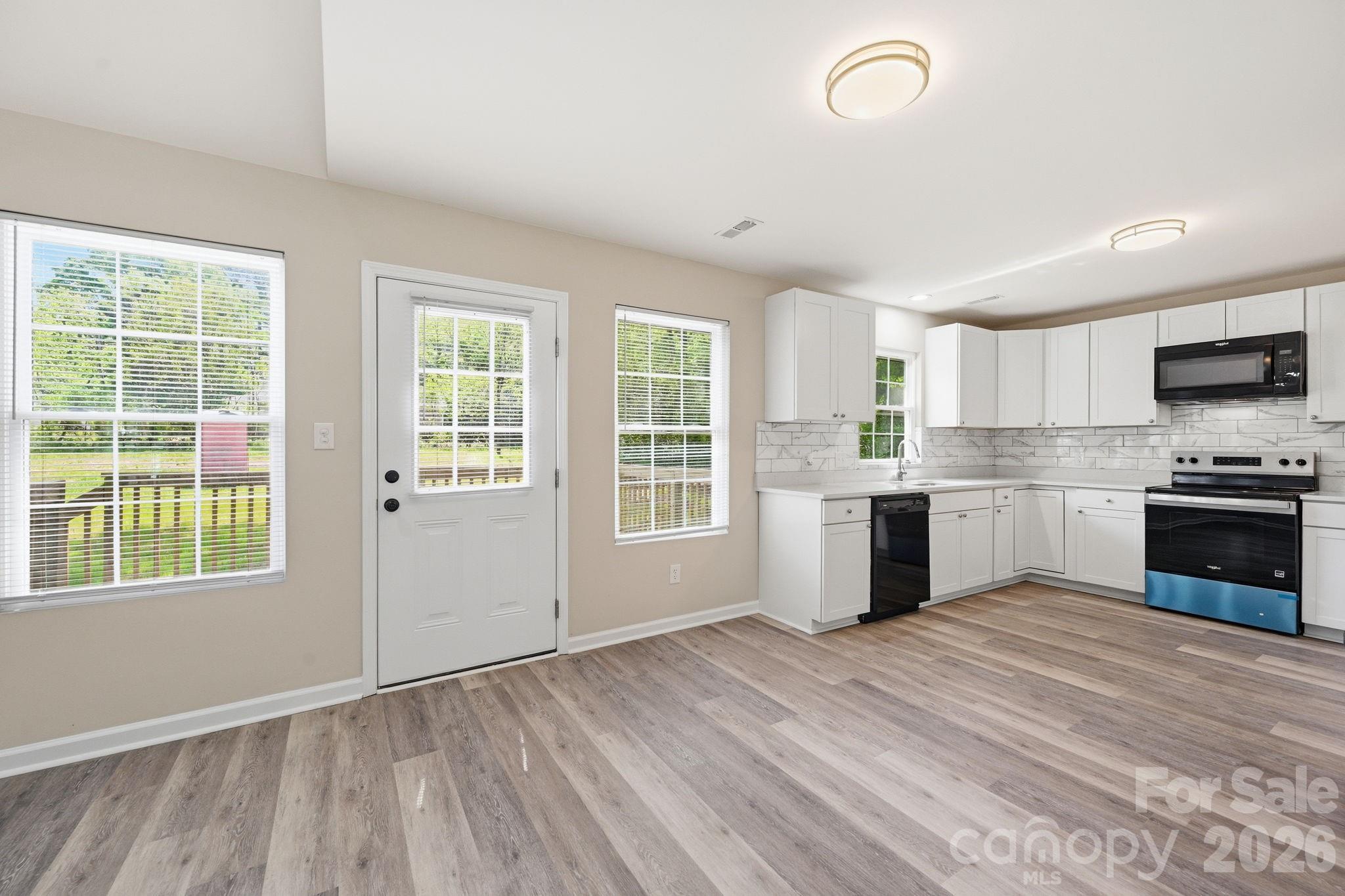 63 Pinckney Street York, SC 29745 - Photo 10 of 33