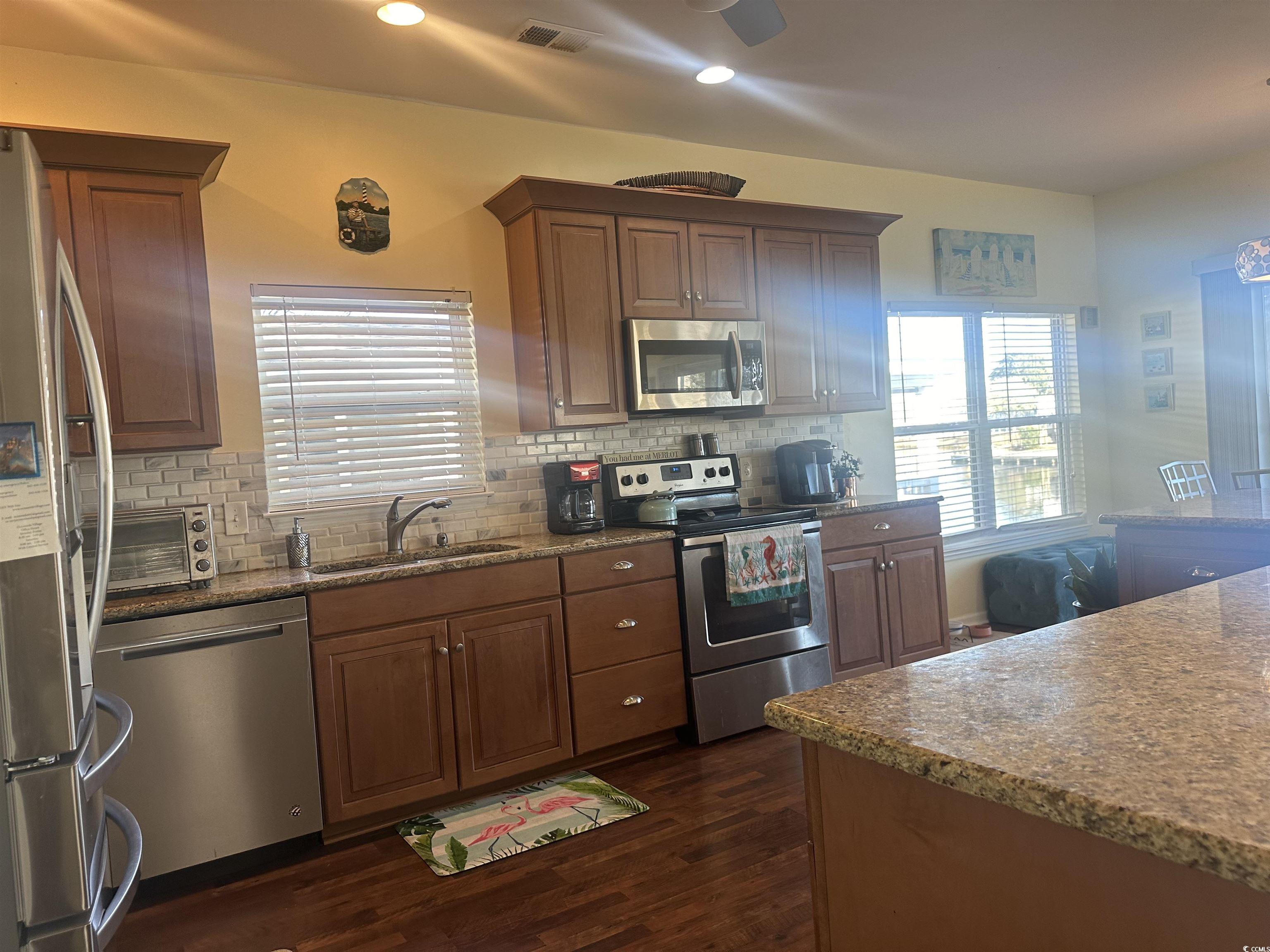 232 Flamingo Surfside Beach, SC 29575 - Photo 5 of 32 Gallery Image 5