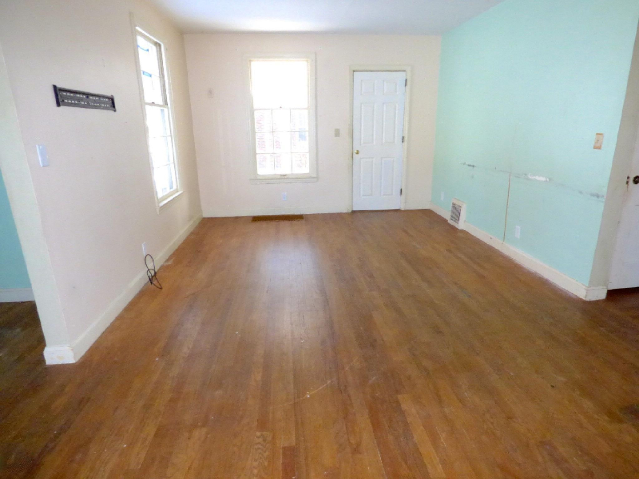 520 Montezuma Road Benton Harbor, MI 49022 - Photo 12 of 25 520_MontezumaRd_12