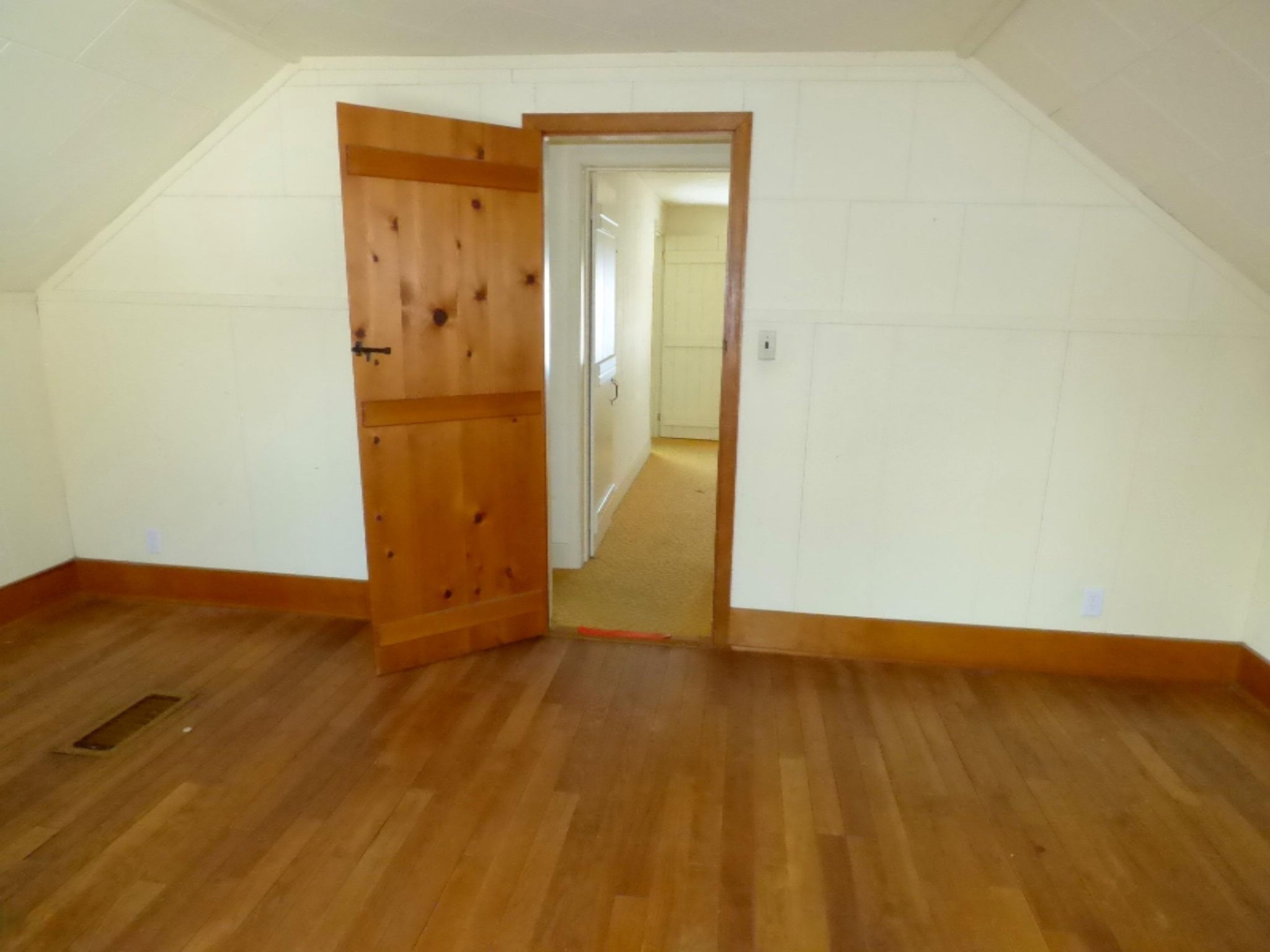 520 Montezuma Road Benton Harbor, MI 49022 - Photo 20 of 25 520_MontezumaRd_20