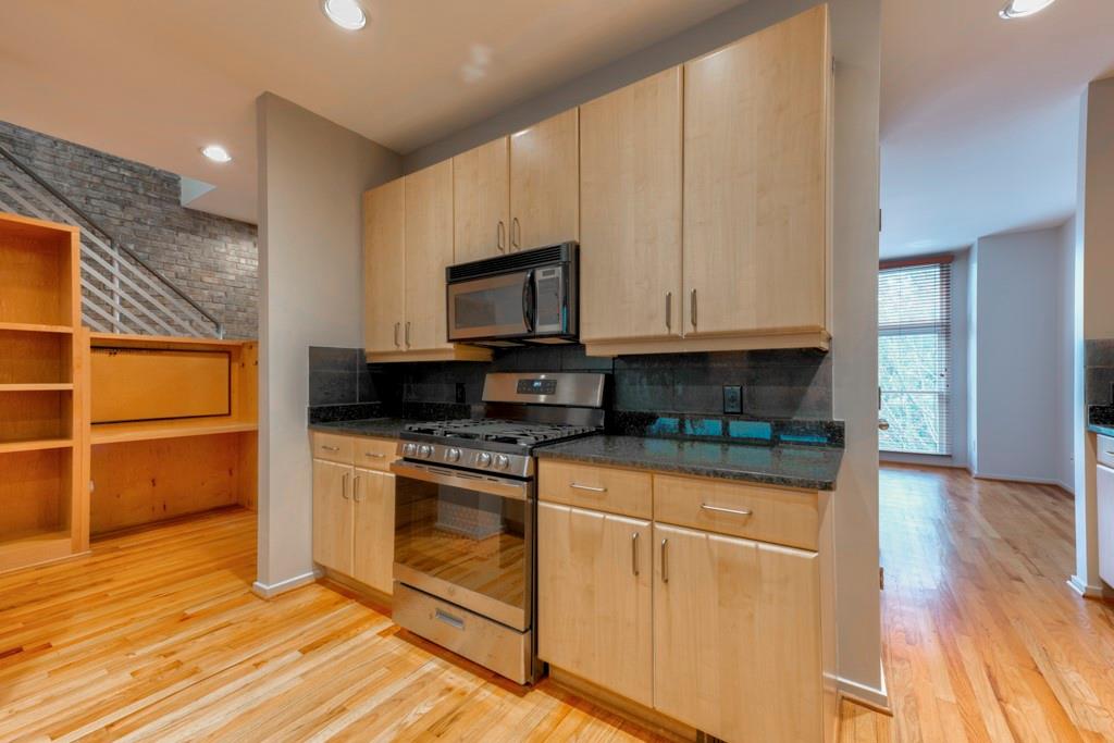 1318 Fernwood Circle Northeast Atlanta, GA 30319 - Photo 8 of 35