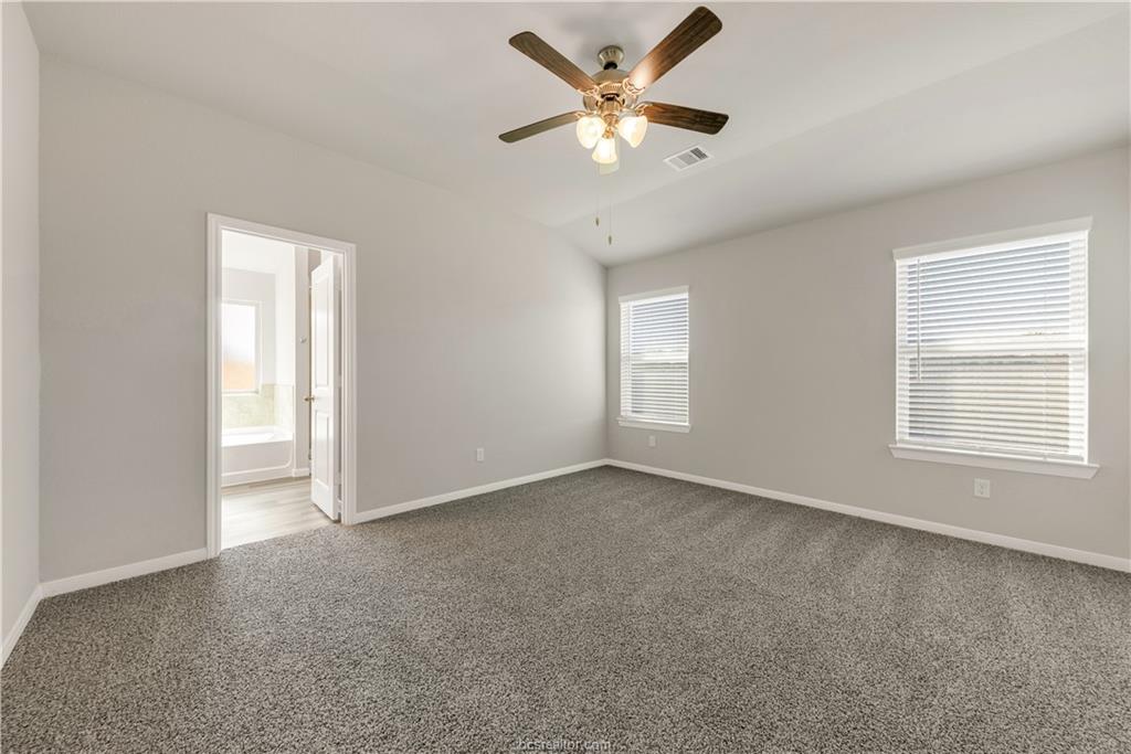 5350 Samuel Run Bryan, TX 77807 - Photo 6 of 14