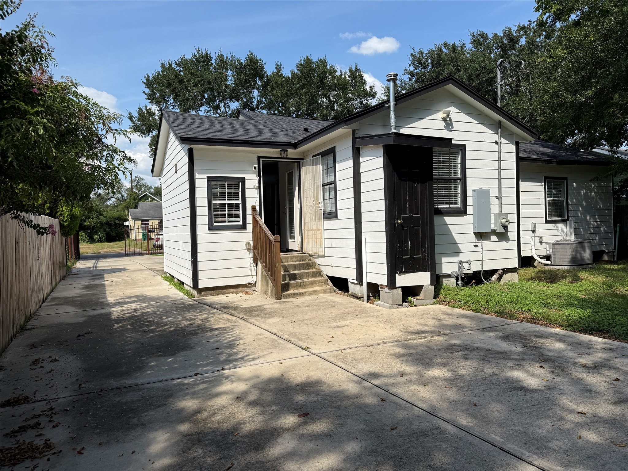 4522 Dewberry Street Houston, TX 77021 - Photo 20 of 23