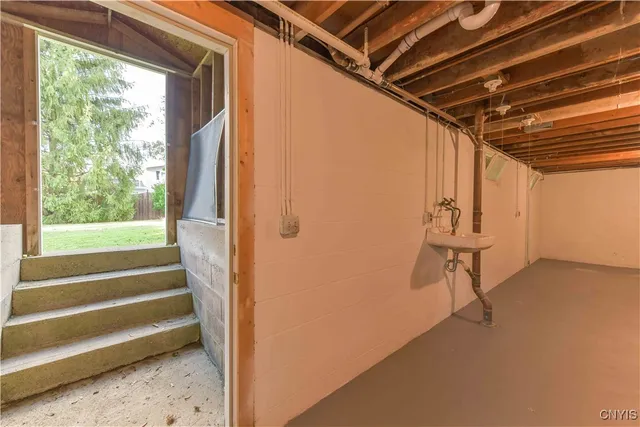 $289,500 | 2729 Forest Hill Drive, Fleming, NY 13021