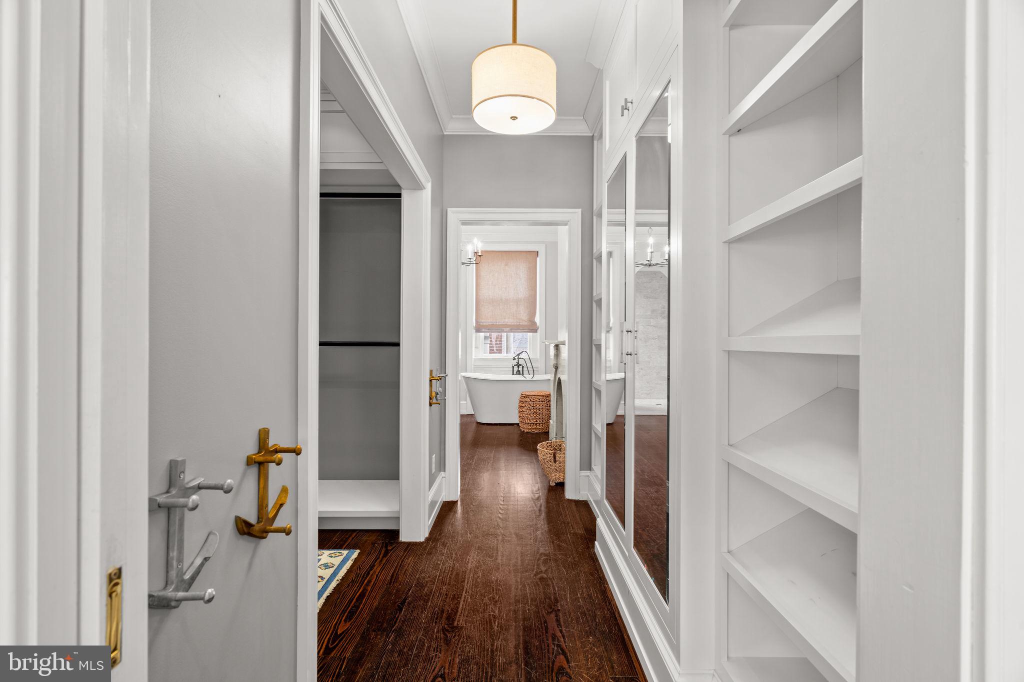 604 Spruce Street Philadelphia, PA 19106 - Photo 33 of 69 a view of a hallway with wooden floor and staircase