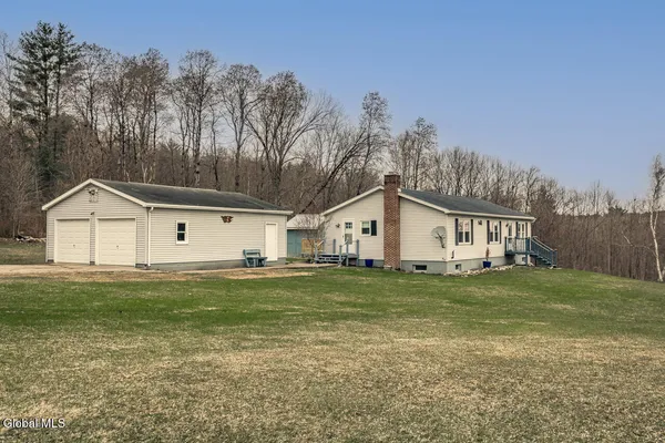 $340,000 | 955 Highway 67, Johnstown, NY 12095