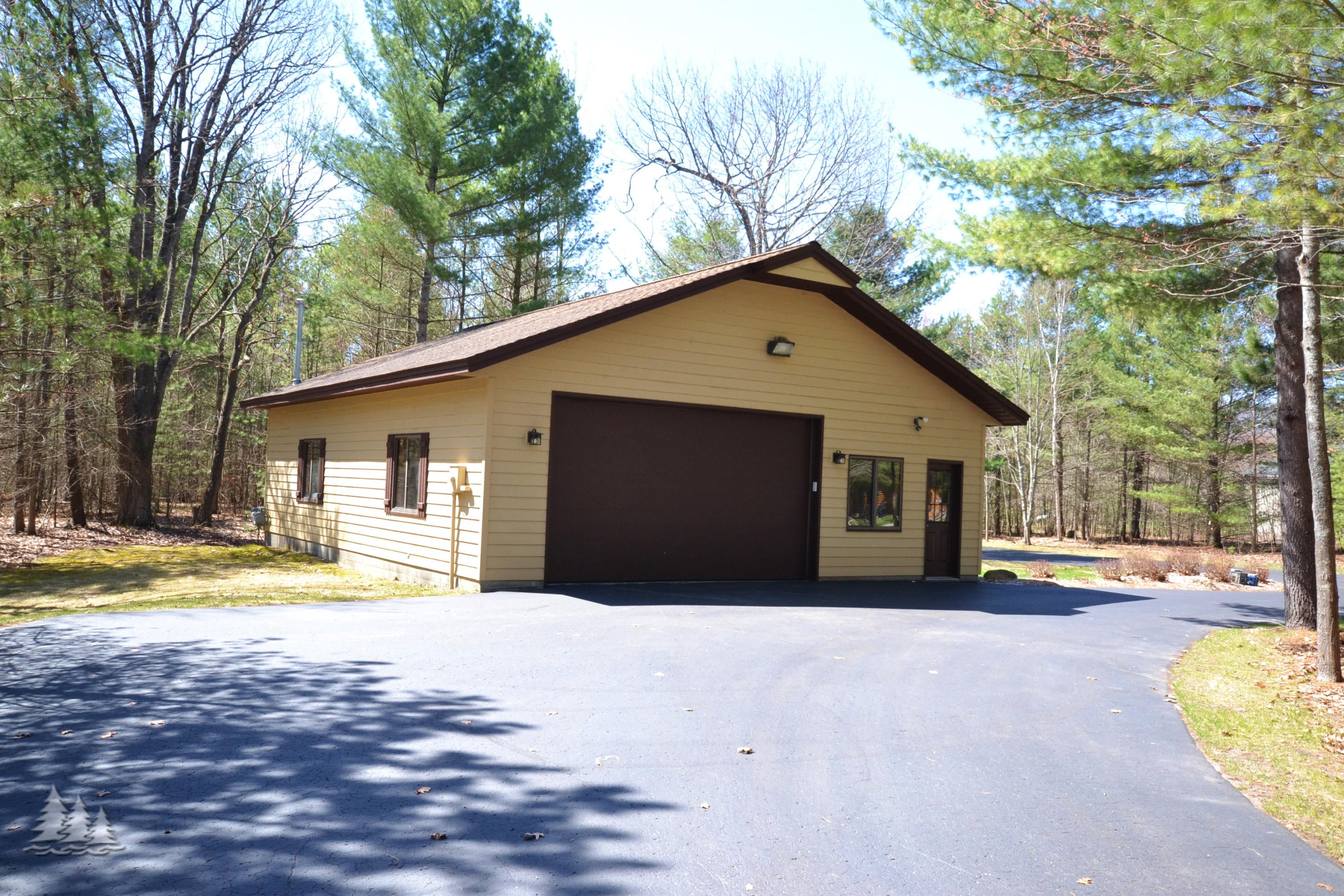 1071 Fleming Road Lewiston, MI 49756 - Photo 10 of 54 Gallery Image 10