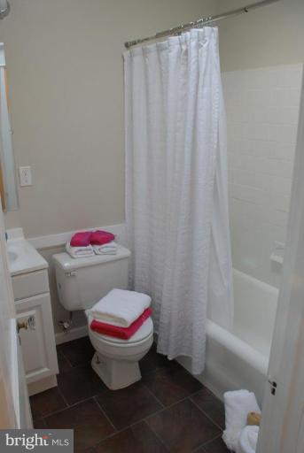 4204 Falls Road Baltimore, MD 21211 - Photo 21 of 21 Master Bath