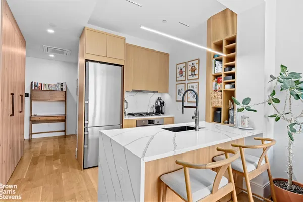 $1,299,999 | 183 McGuinness Boulevard, Unit 3A | Greenpoint