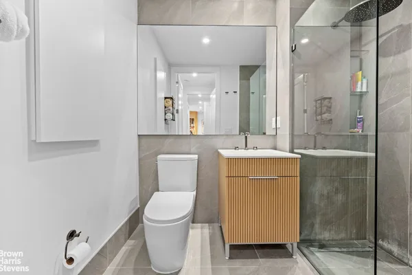 $1,299,999 | 183 McGuinness Boulevard, Unit 3A | Greenpoint