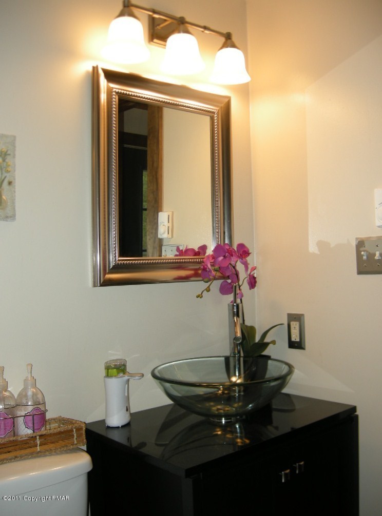 112 Spring Lane Cresco, PA 18326 - Photo 15 of 31 Main Bath - Sink