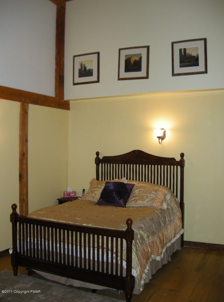 112 Spring Lane Cresco, PA 18326 - Photo 17 of 31 Master Bedroom