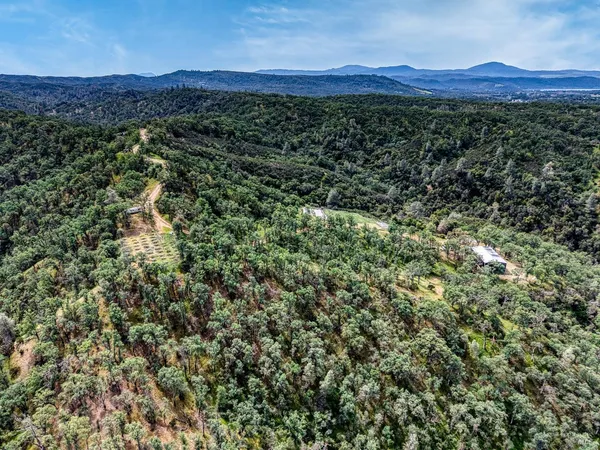 $320,000 | 990 Junction Plaza, Clearlake, CA 95422