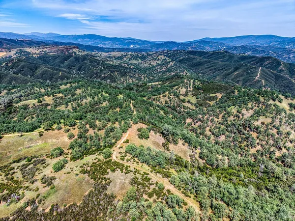 $320,000 | 990 Junction Plaza, Clearlake, CA 95422