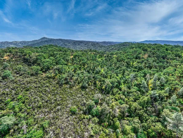 $320,000 | 990 Junction Plaza, Clearlake, CA 95422