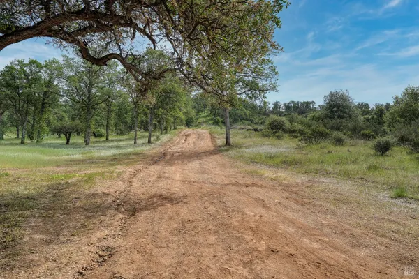 $320,000 | 990 Junction Plaza, Clearlake, CA 95422