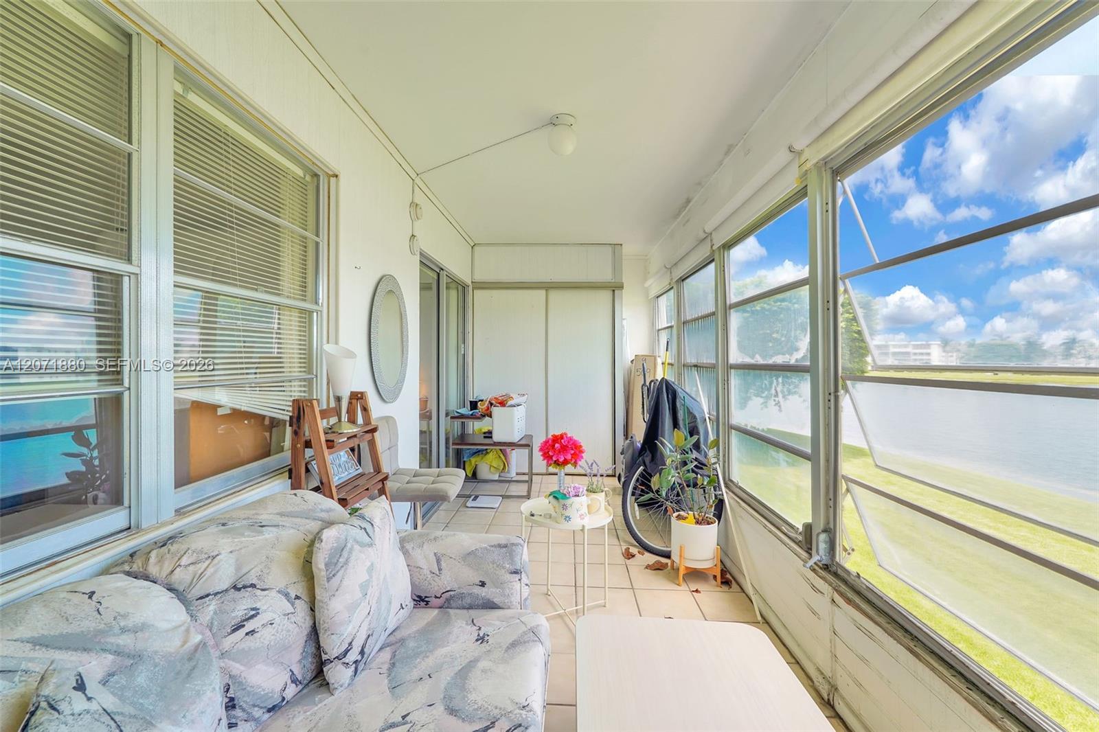 2017 Cornwall East, Unit 2017 Boca Raton, FL 33434 - Photo 8 of 27 Gallery Image 8