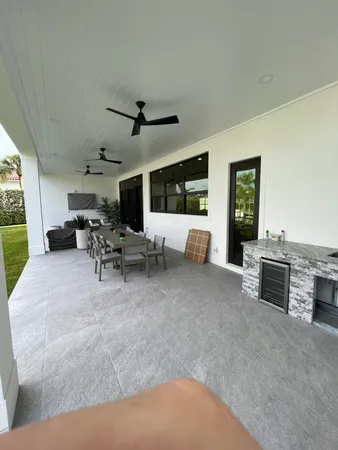 $10,000 | 15 Island Road, Sewall's Point, FL 34996