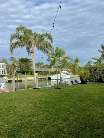 $10,000 | 15 Island Road, Sewall's Point, FL 34996