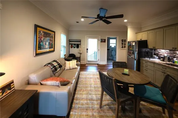 $4,500 | 220 Labarre Drive, Unit A, Metairie, LA 70001