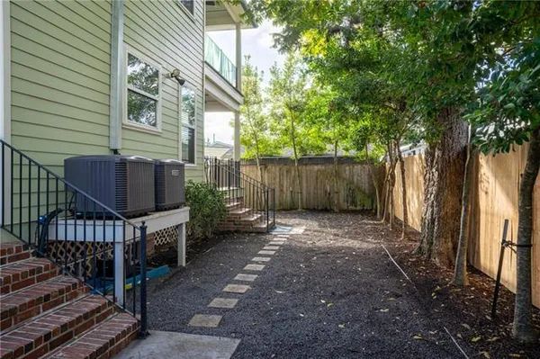 $4,500 | 220 Labarre Drive, Unit A, Metairie, LA 70001