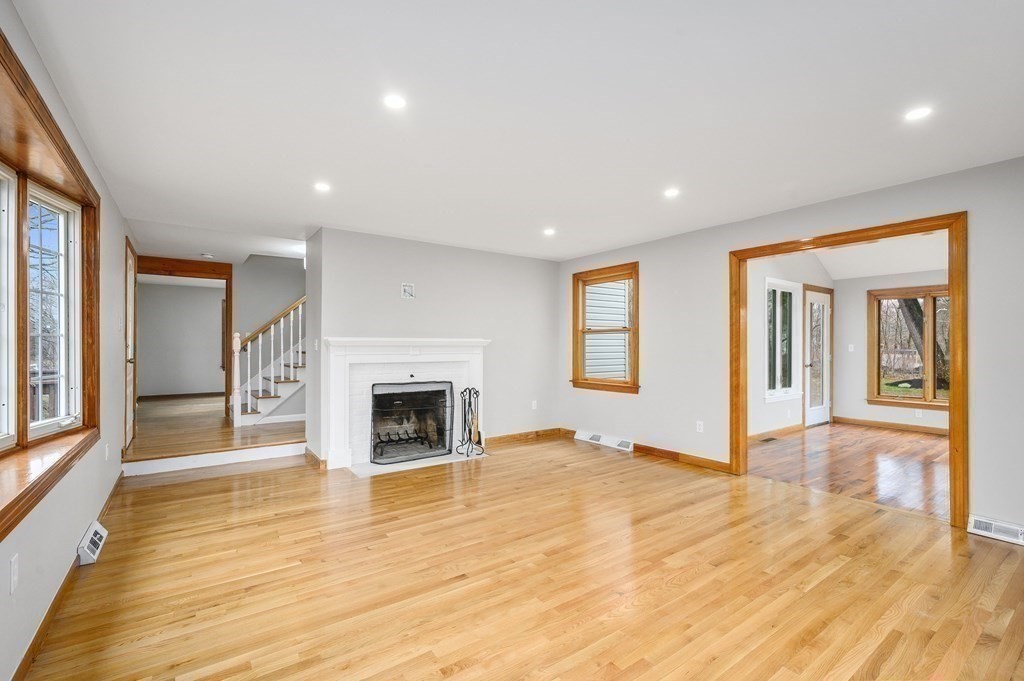 27 Paddock Road Bridgewater, MA 02324 - Photo 15 of 36 Gallery Image 15