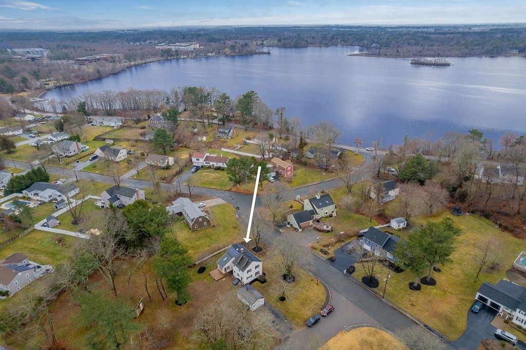 27 Paddock Road Bridgewater, MA 02324 - Photo 3 of 36 Gallery Image 3