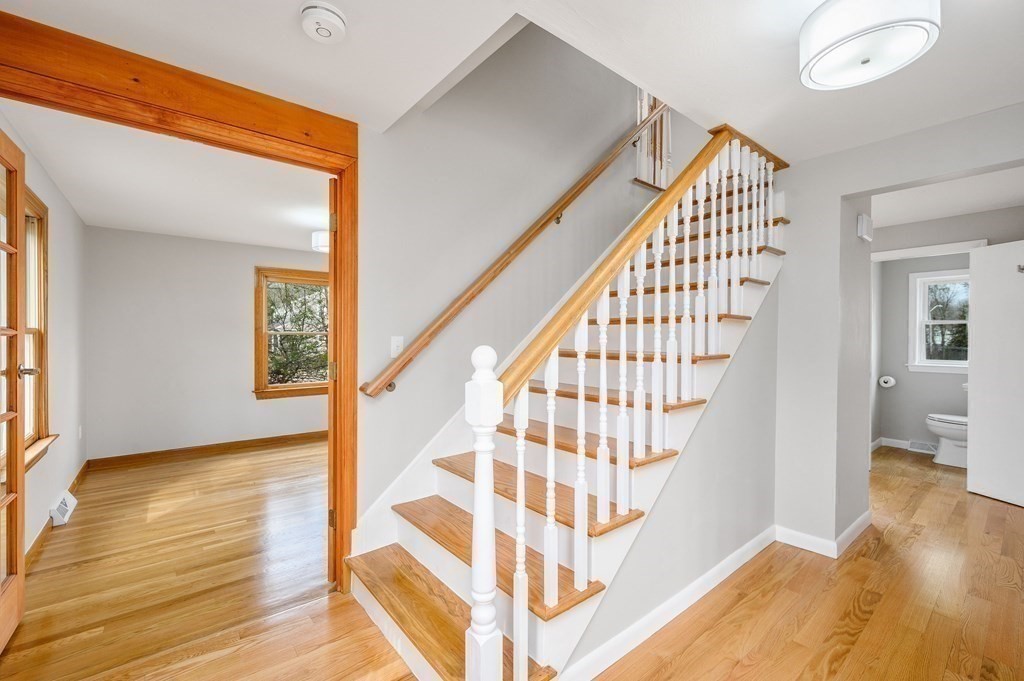 27 Paddock Road Bridgewater, MA 02324 - Photo 6 of 36 Gallery Image 6