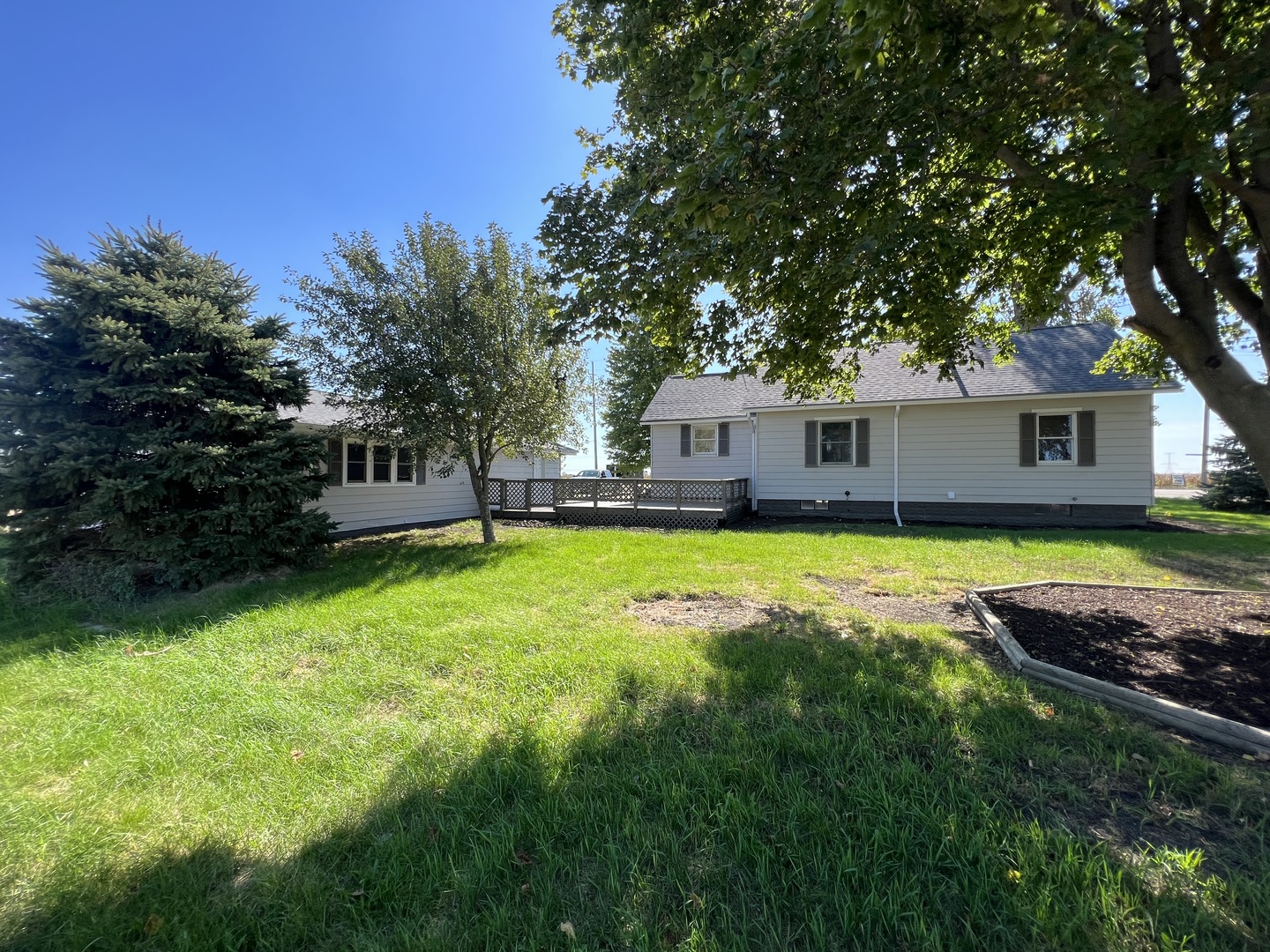 1980 West Grand Ridge Road Mazon, IL 60444 - Photo 16 of 21 a view of a house with swimming pool and yard