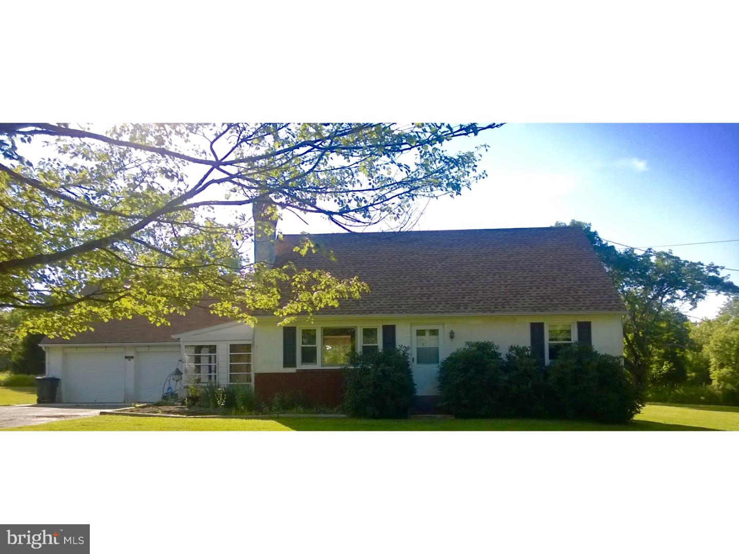 2792 Bedminster Road Perkasie, PA 18944 - Photo 1 of 19 Exterior Front