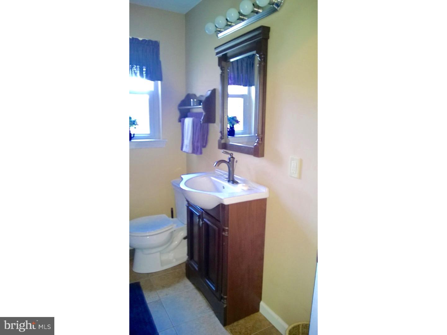 2792 Bedminster Road Perkasie, PA 18944 - Photo 16 of 19 Bathroom