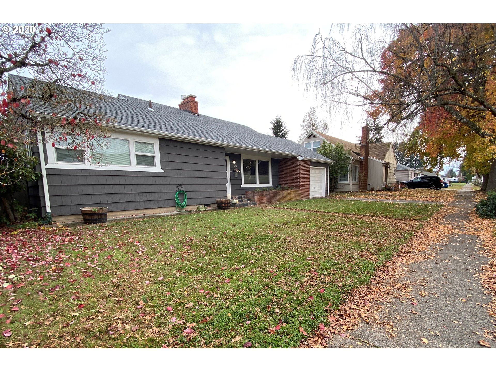 474 Maple Street Junction City, OR 97448 - Photo 2 of 32 Gallery Image 2