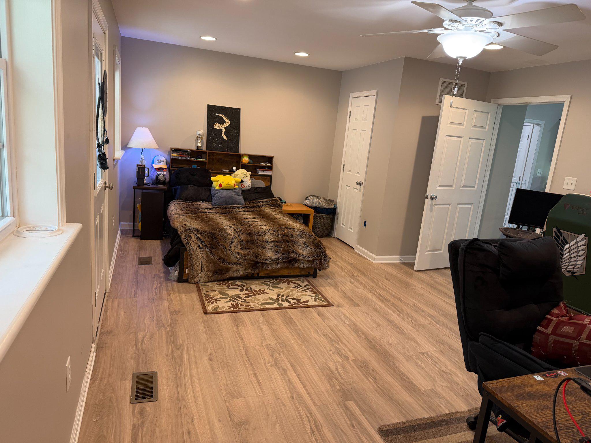 4001 Young Road Manchester, MD 21102 - Photo 17 of 65 a living room with furniture and a wooden floor
