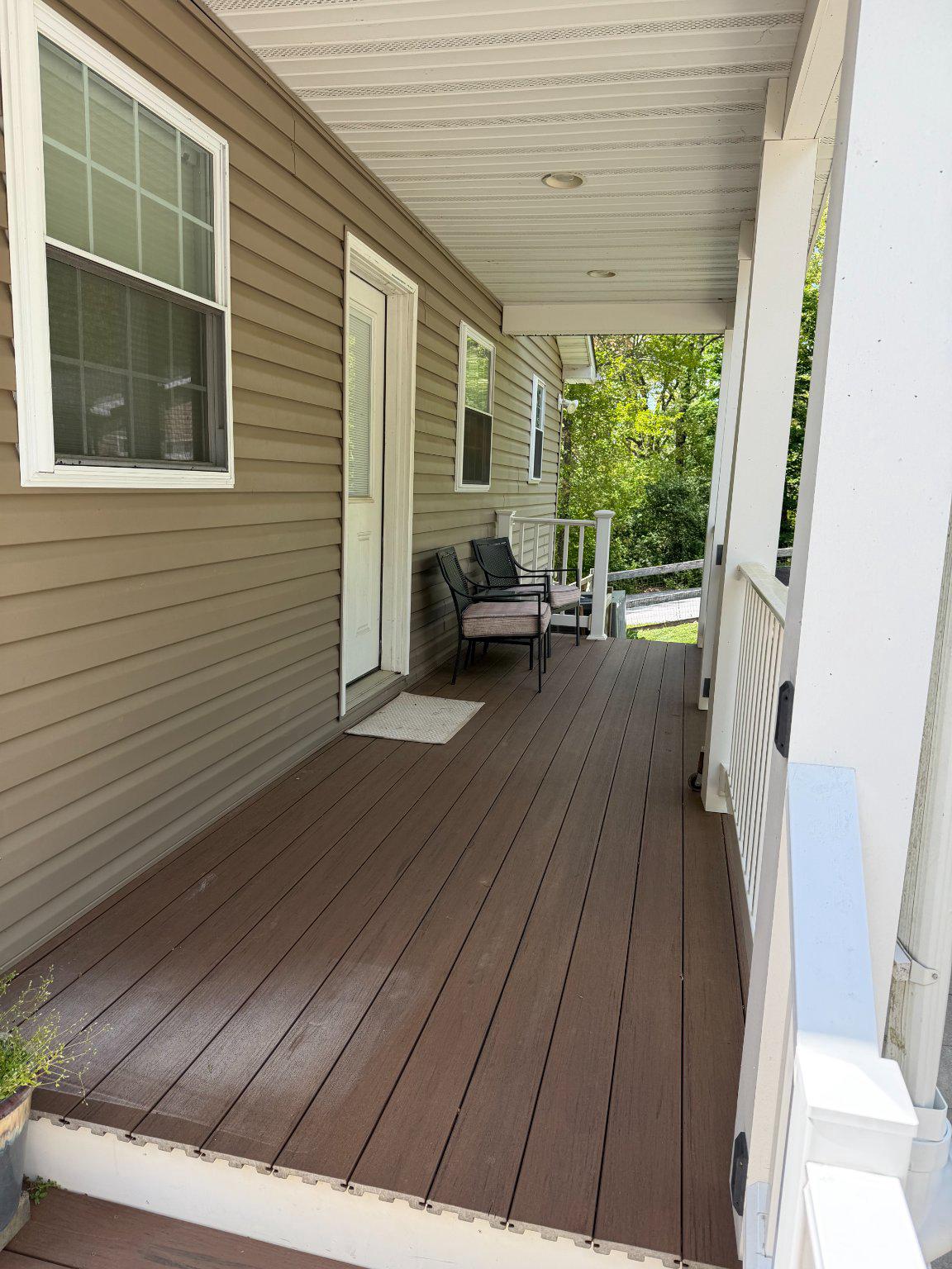 4001 Young Road Manchester, MD 21102 - Photo 45 of 65 Huge covered front porch.