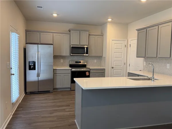 $2,000 | 79 Holland Cove, Winder, GA 30680