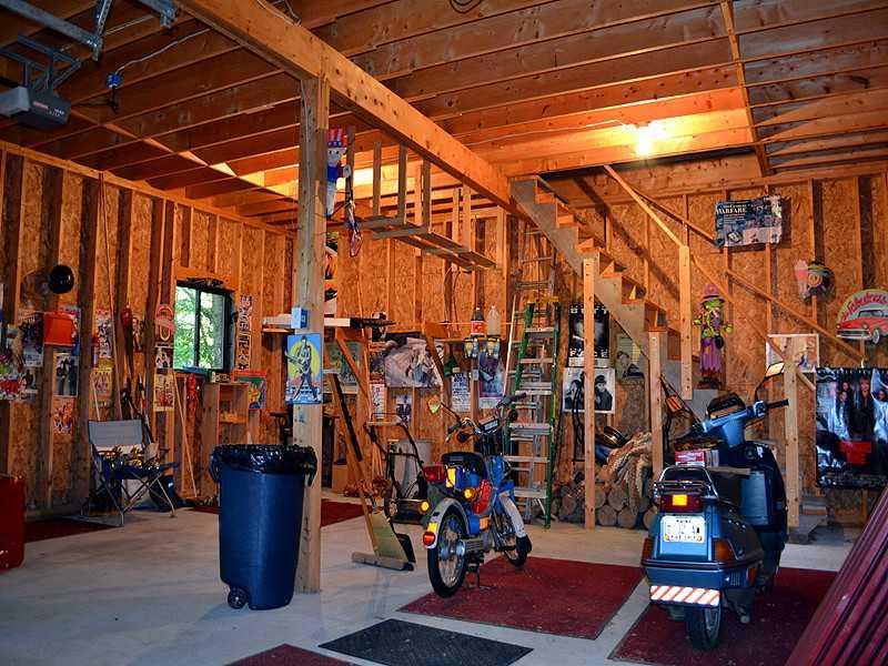 72 Mcglinn Road Houlton, ME 04730 - Photo 33 of 35 Garage.