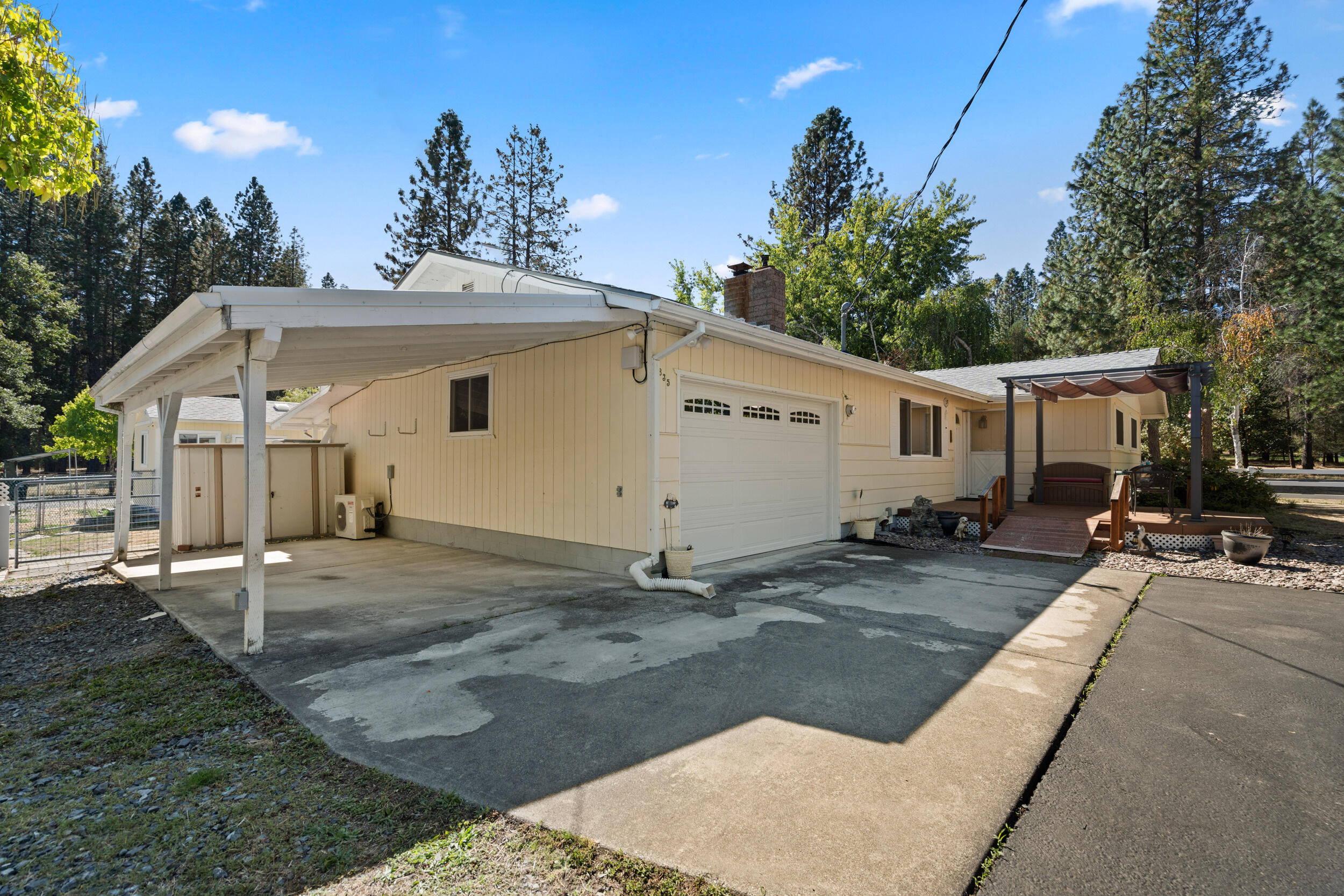 835 Minthorne Road Rogue River, OR 97537 - Photo 4 of 41 6_835 minthorne rd, rogue river-05