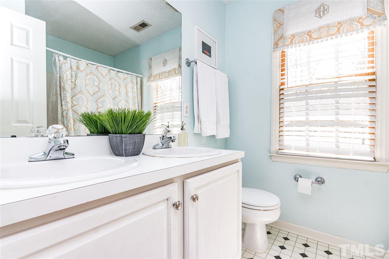 6705 Holly Mill Court Raleigh, NC 27613 - Photo 18 of 29 Gallery Image 18