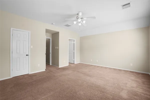 $2,000 | 15 Blue Creek Place, The Woodlands, TX 77382