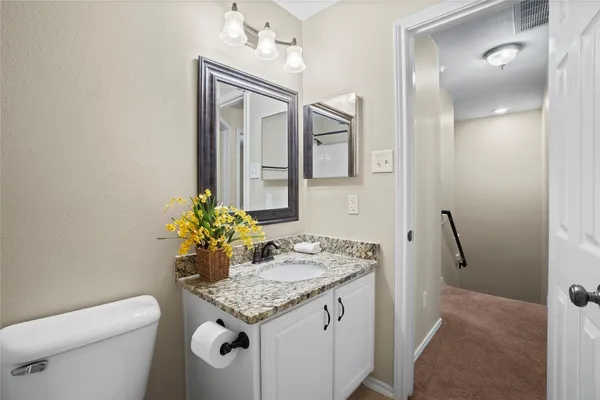 $2,000 | 15 Blue Creek Place, The Woodlands, TX 77382