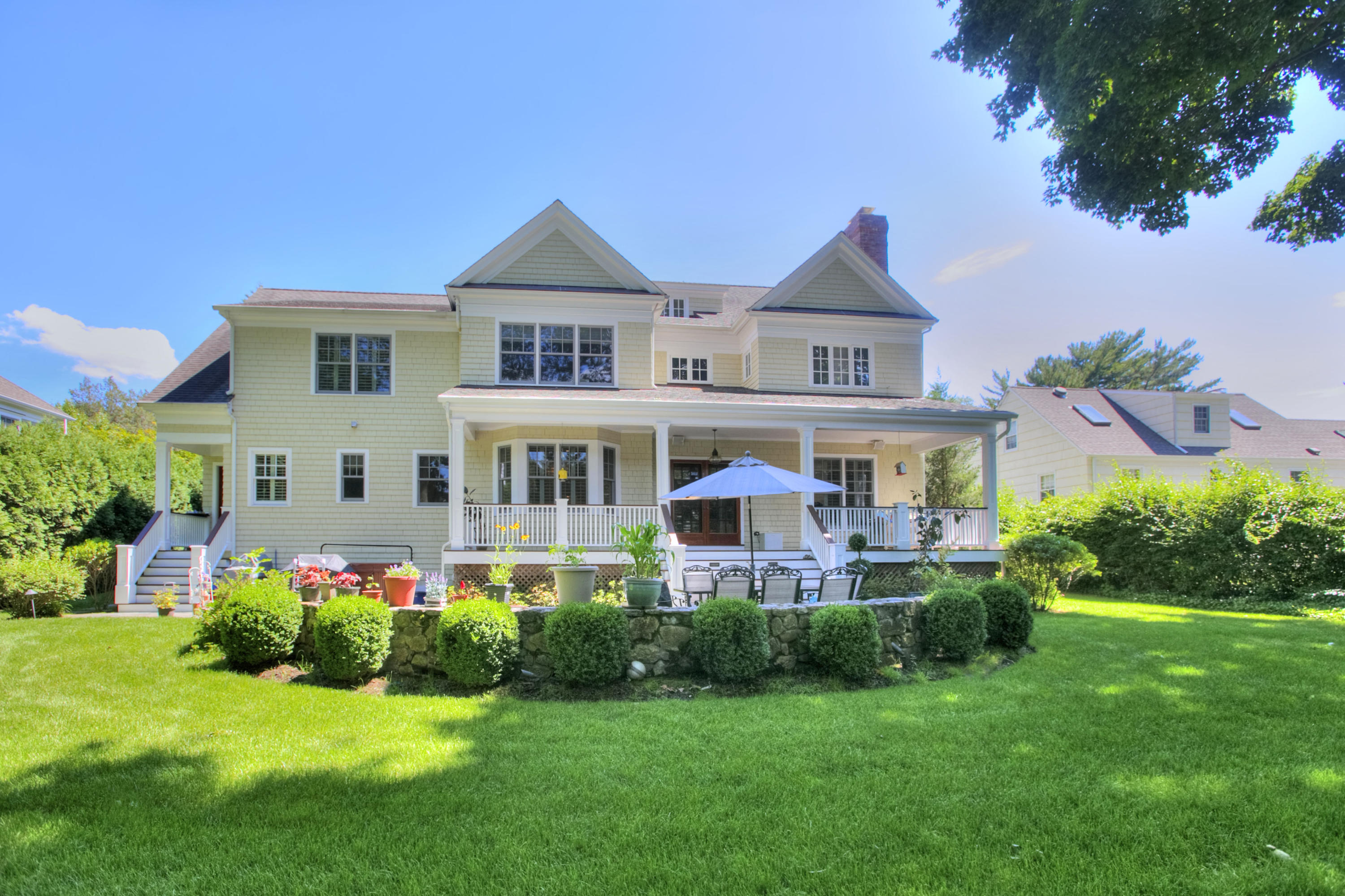 121 Gower Road New Canaan, CT 06840 - Photo 2 of 30 Back of house