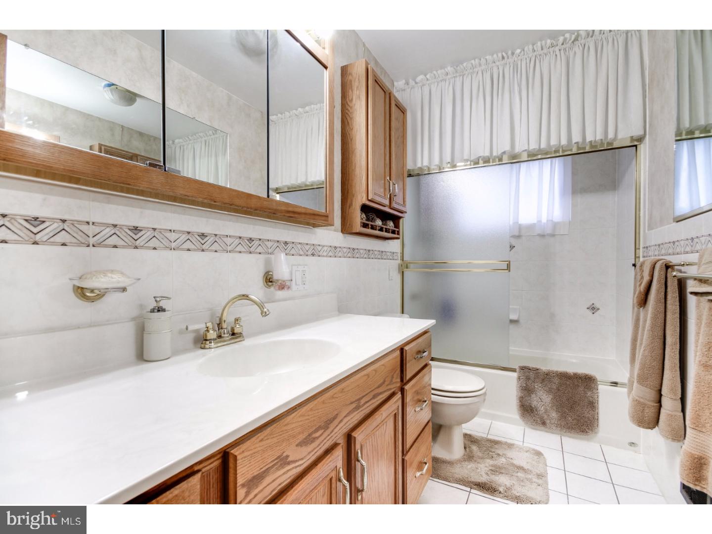 906 Woodlane Road Mount Holly, NJ 08060 - Photo 11 of 20 Gallery Image 11
